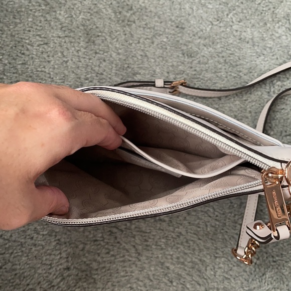 Cream and rose gold MK bag - Picture 2 of 4